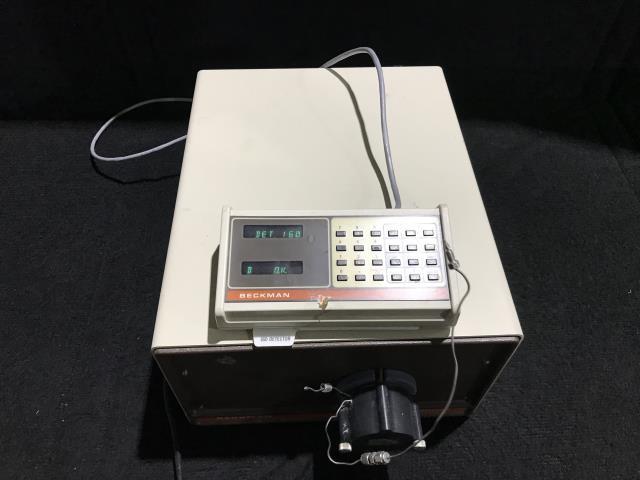 Beckman 160 Absorbance Detector