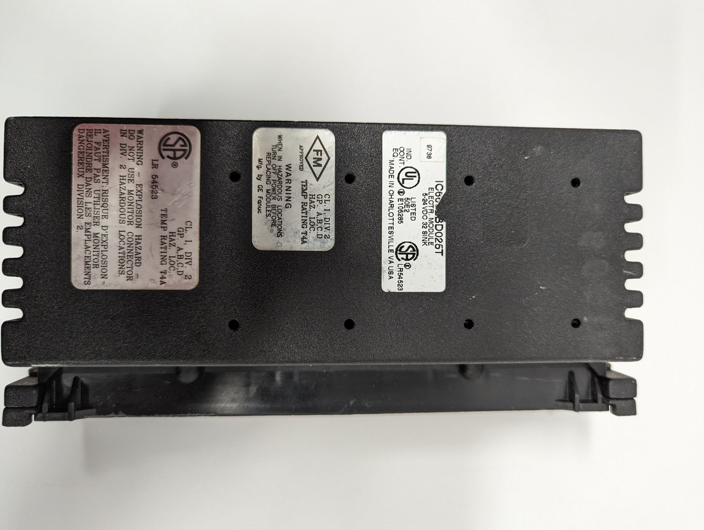 GE Fanuc IC660BBD025 Genius PLC I/O Module