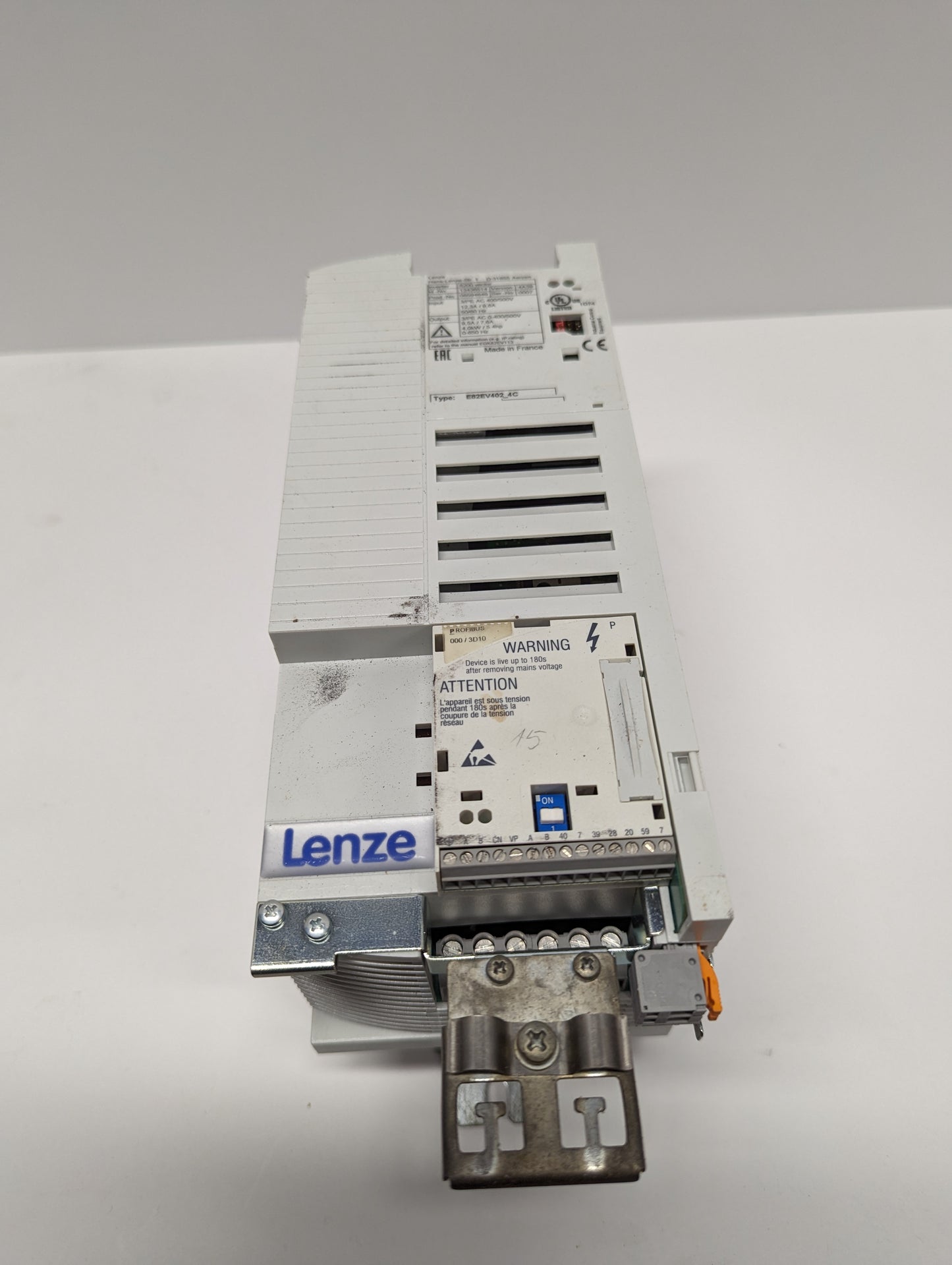 Lenze E82EV402-4C 8200 Vector Inverter 4 KW / 5.4 HP AC Drive